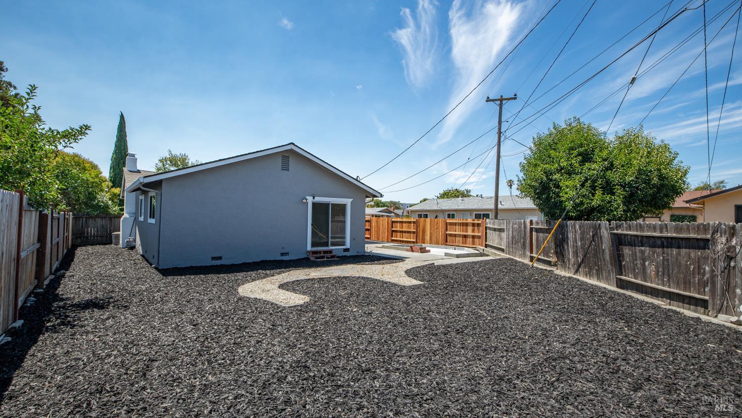 1542 Henry Street Fairfield CA 94533