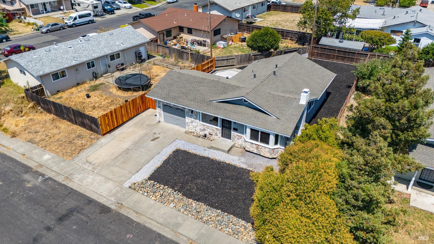 1542 Henry Street Fairfield CA 94533