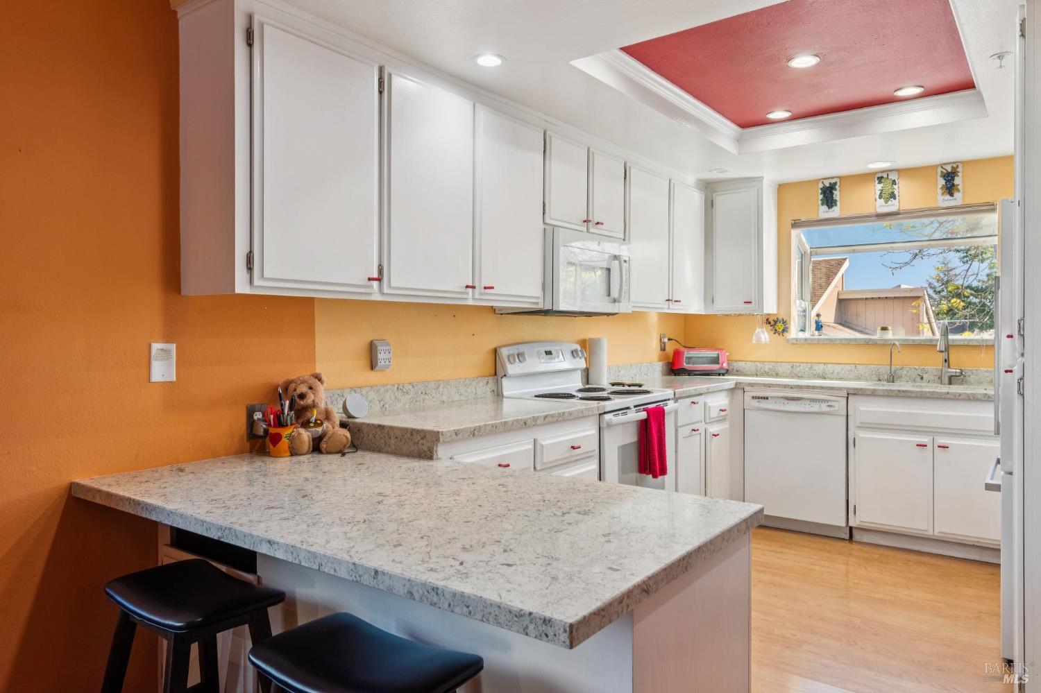 21 Acorn Circle Petaluma CA 94952
