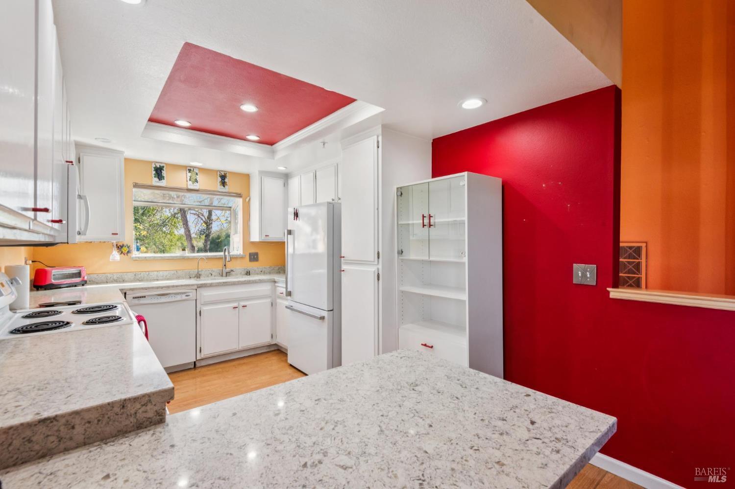 21 Acorn Circle Petaluma CA 94952