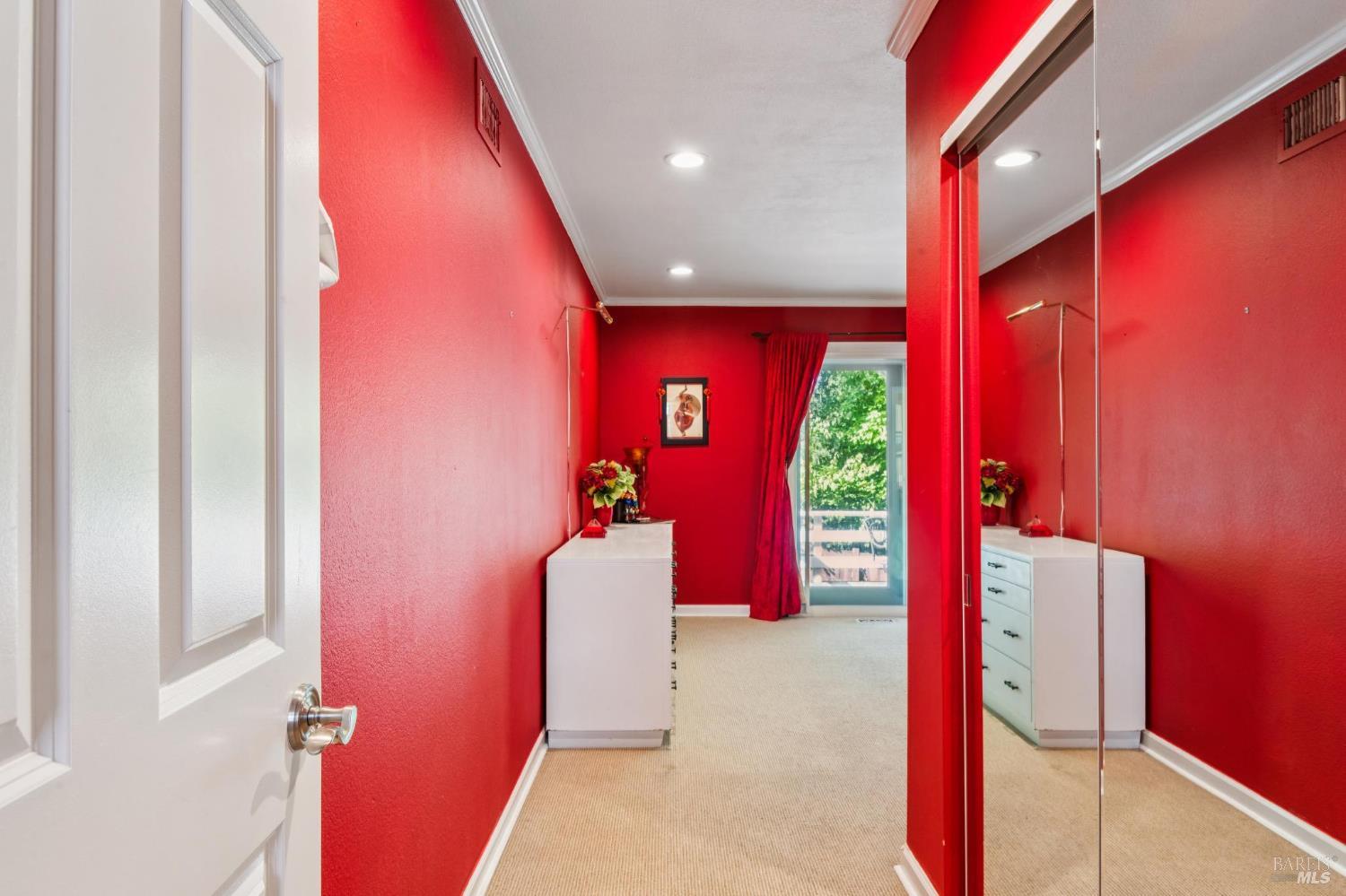 21 Acorn Circle Petaluma CA 94952
