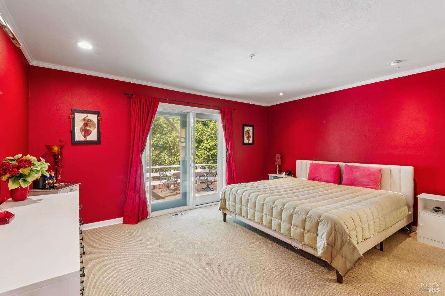 21 Acorn Circle Petaluma CA 94952