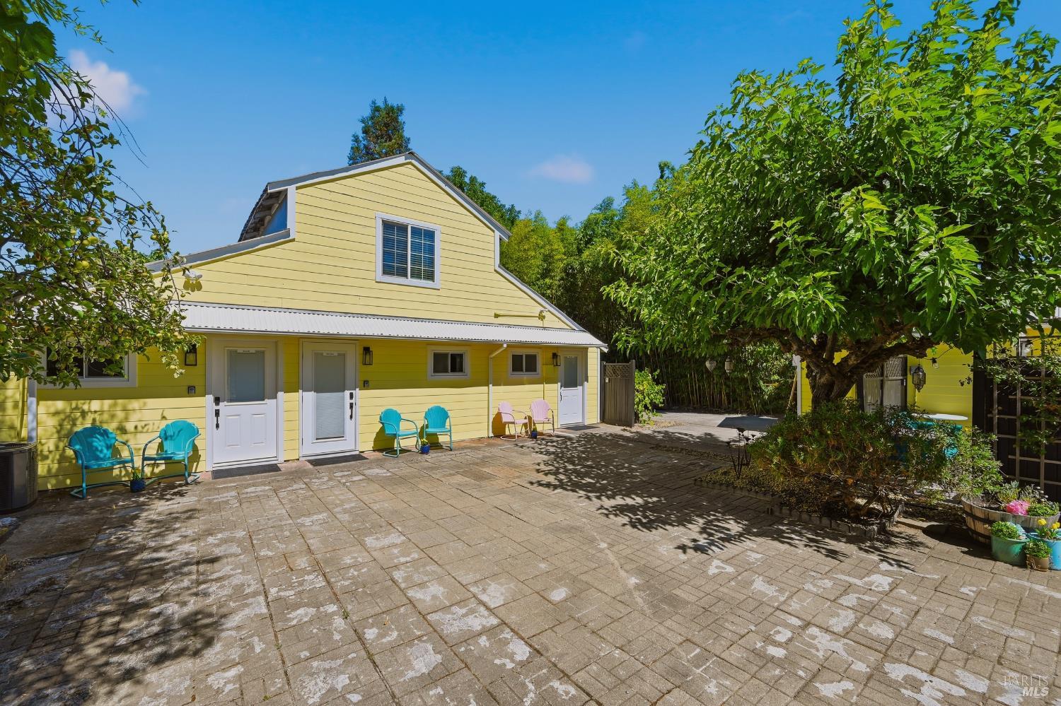 1435 2nd Street Calistoga CA 94515