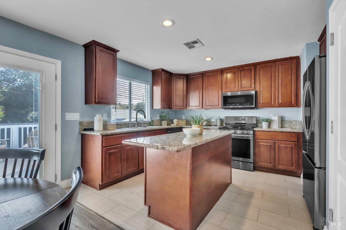 608 Laurel Street Vallejo CA 94591
