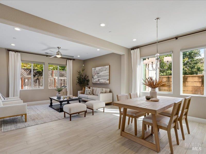 1552 Keats Place Rohnert Park CA 94928