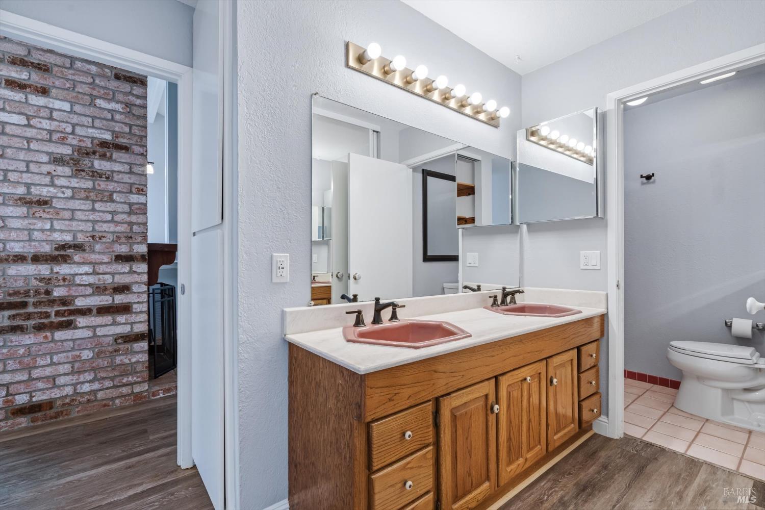 152 Rancho Bonito Circle Petaluma CA 94954