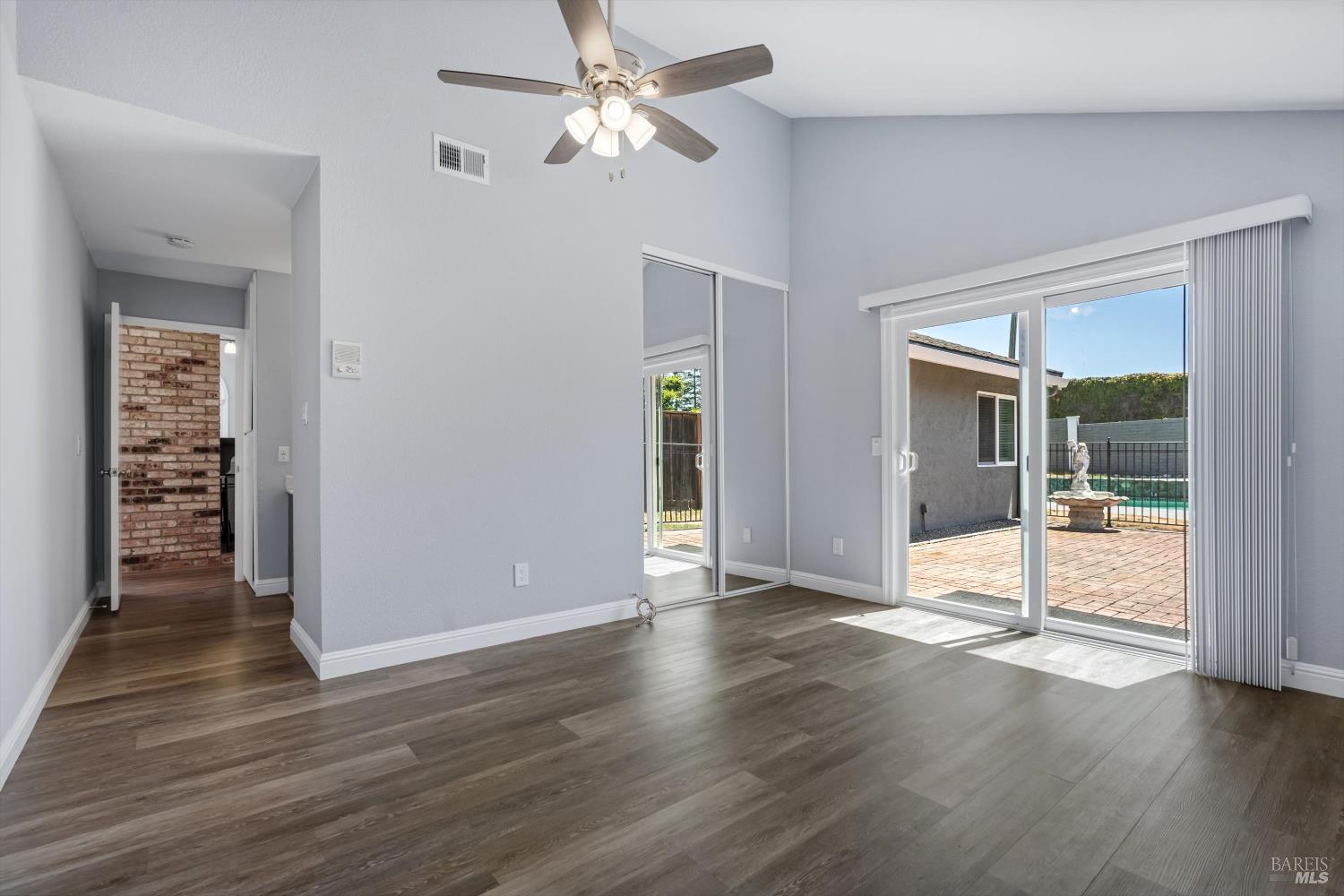 152 Rancho Bonito Circle Petaluma CA 94954