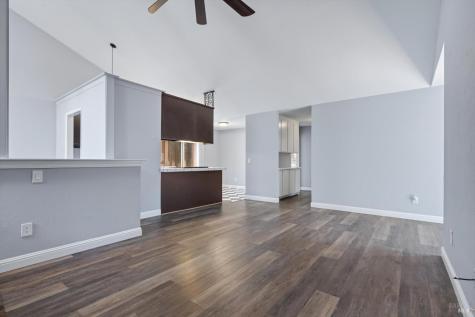 152 Rancho Bonito Circle Petaluma CA 94954