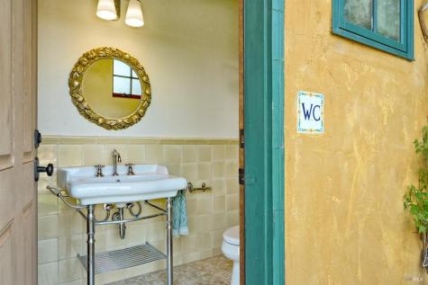 21000 8th Street E Sonoma CA 95476
