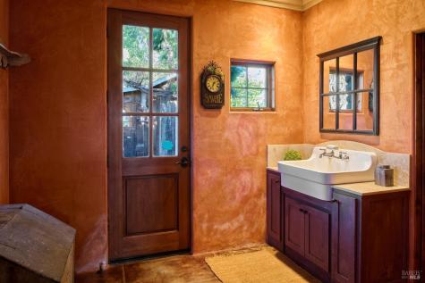 21000 8th Street E Sonoma CA 95476
