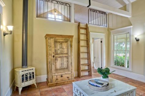 21000 8th Street E Sonoma CA 95476
