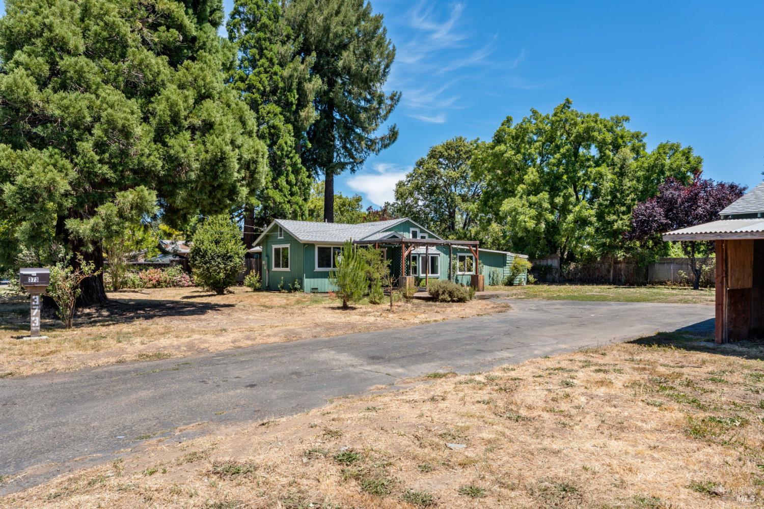 373 S Lenore Avenue Willits CA 95490