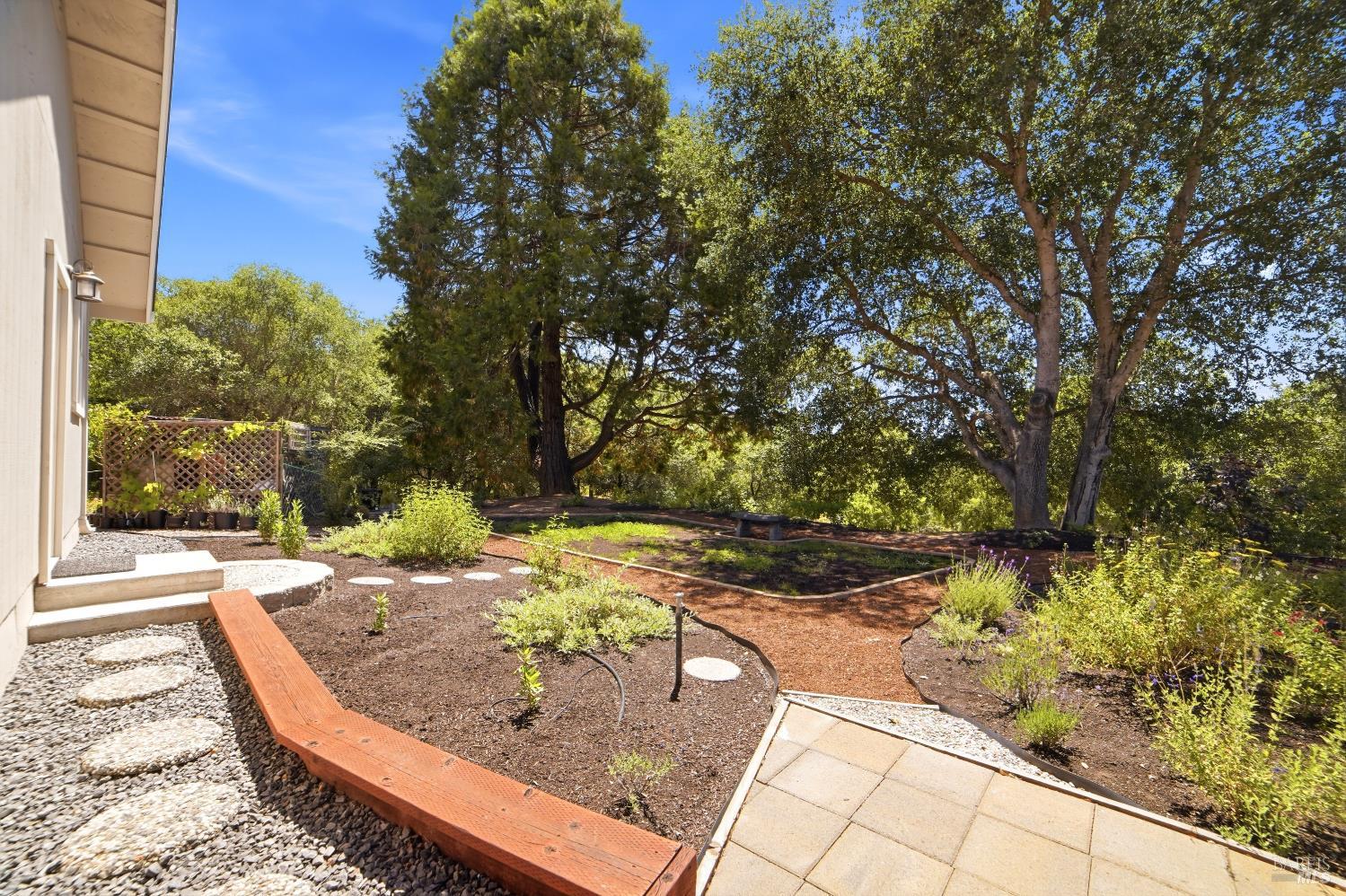 7695 Atkinson Road Sebastopol CA 95472
