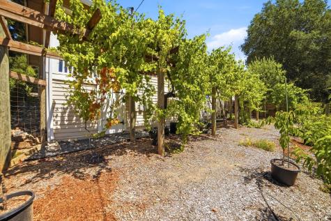 7695 Atkinson Road Sebastopol CA 95472