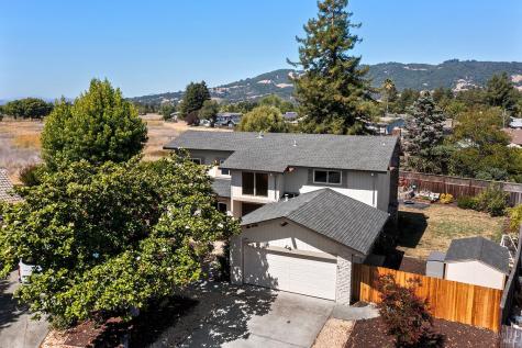 4404 Hollingsworth Circle Rohnert Park CA 94928