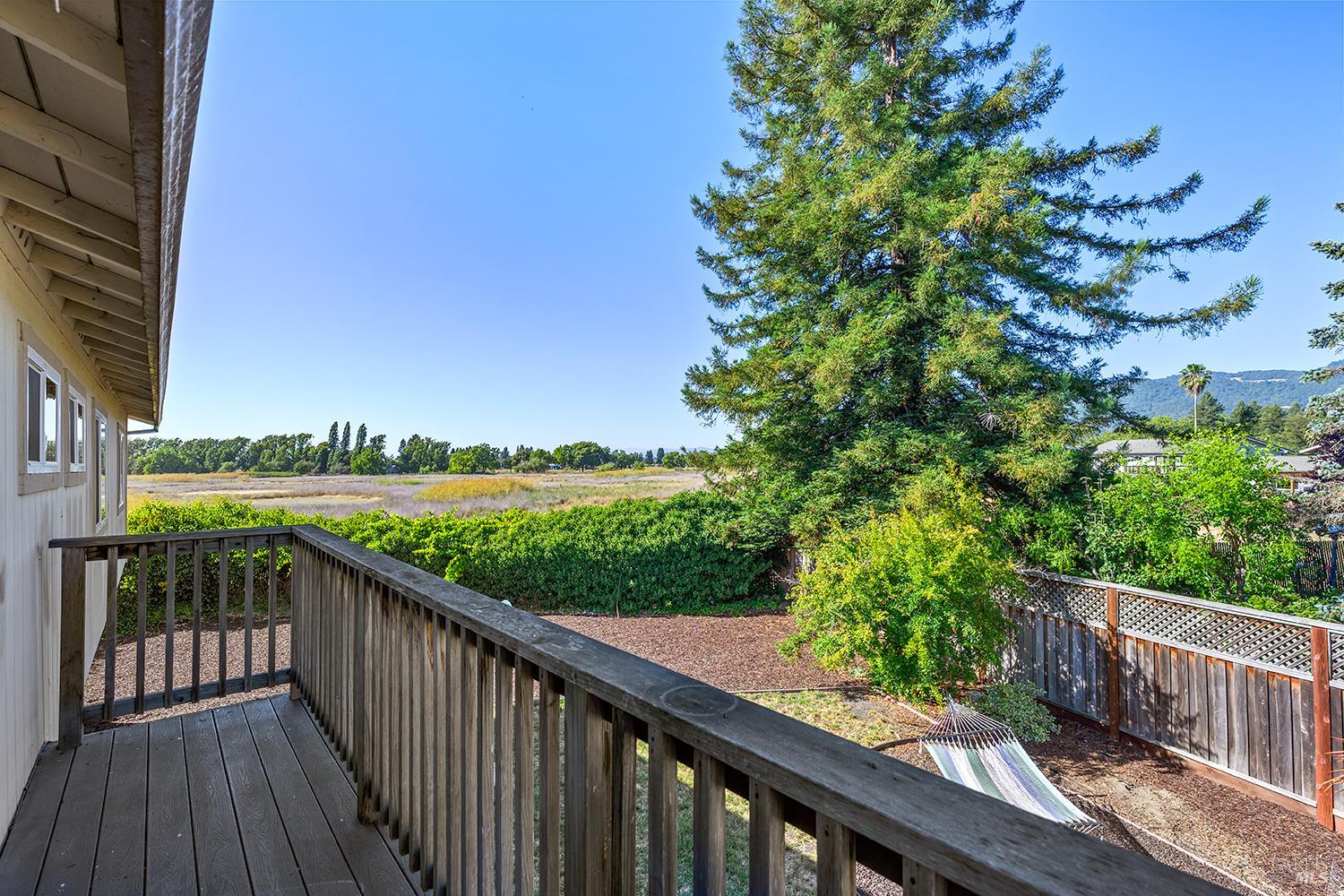 4404 Hollingsworth Circle Rohnert Park CA 94928