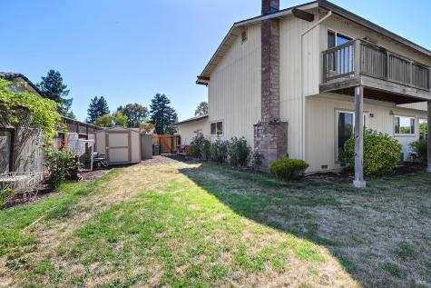 4404 Hollingsworth Circle Rohnert Park CA 94928