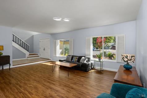 4404 Hollingsworth Circle Rohnert Park CA 94928
