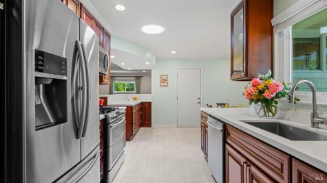 101 Meriam Drive San Rafael CA 94903