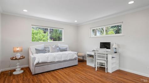 101 Meriam Drive San Rafael CA 94903