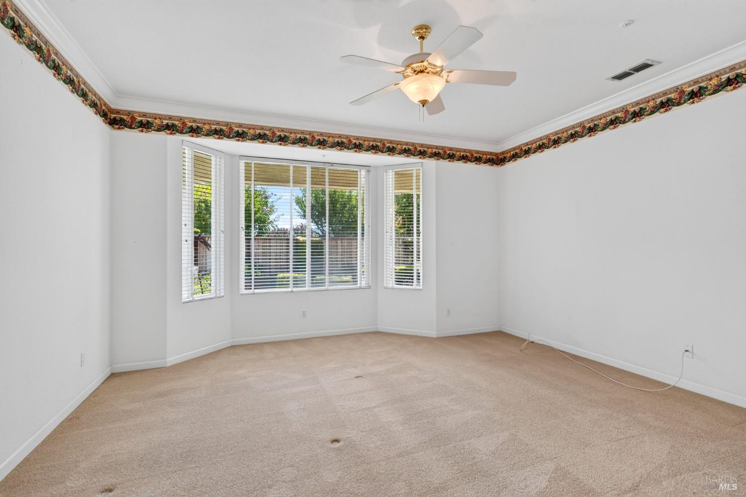 221 Red Mountain Drive Cloverdale CA 95425