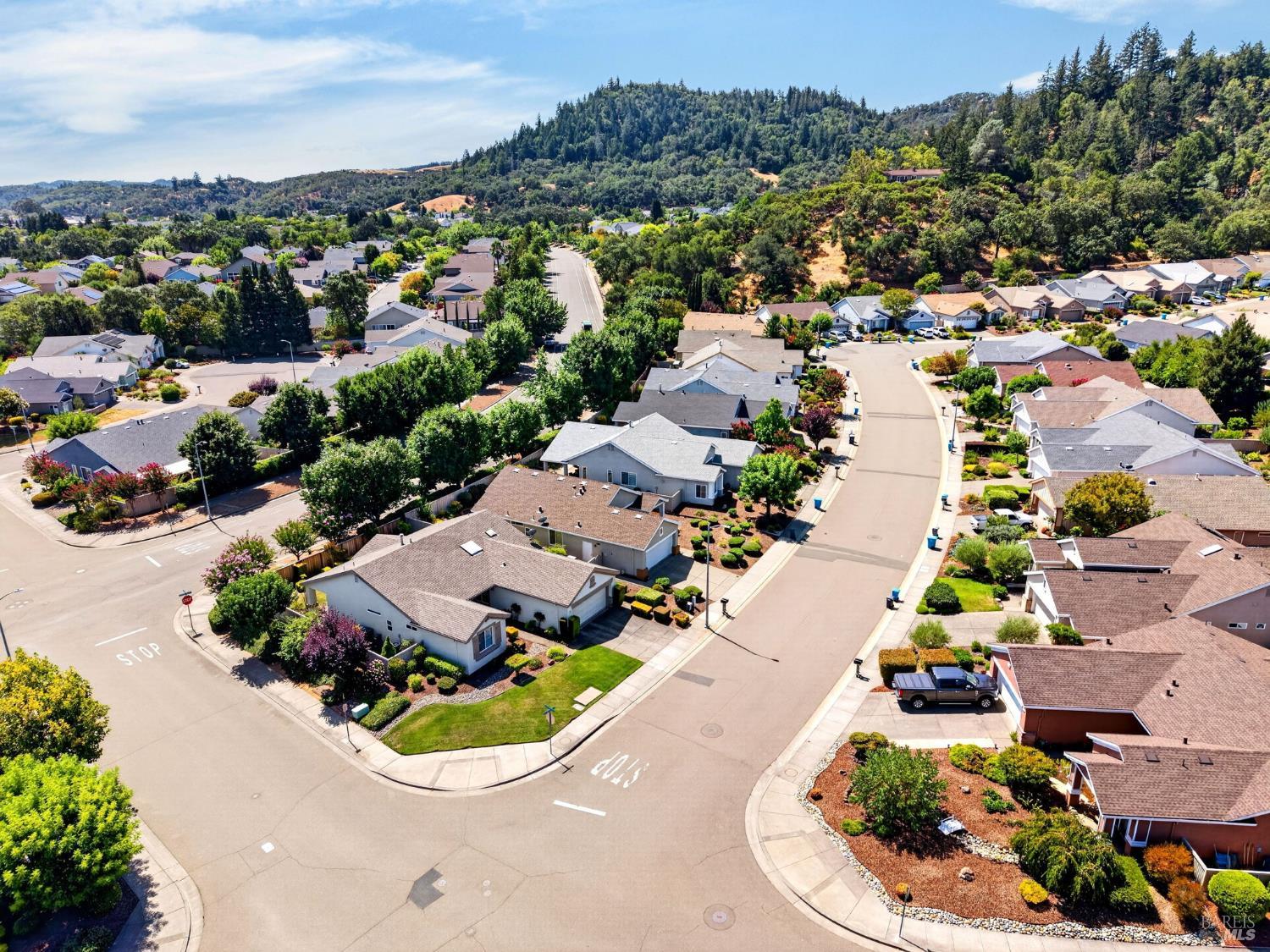 221 Red Mountain Drive Cloverdale CA 95425