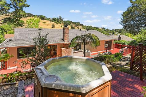 501 Willow Court Novato CA 94945
