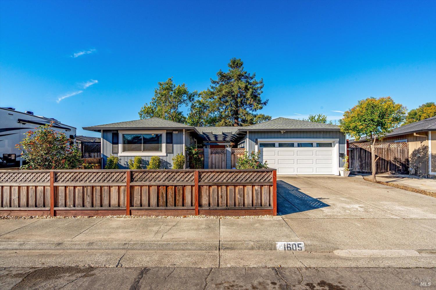 1605 Charlene Place Santa Rosa CA 95401