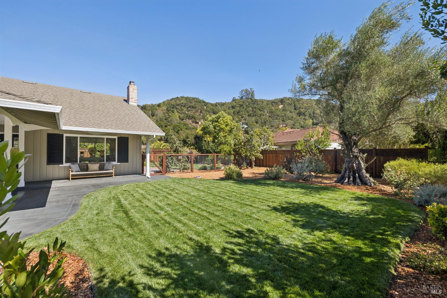17 Carnoustie Drive Novato CA 94949
