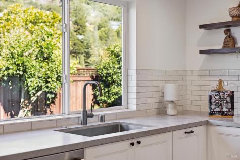 17 Carnoustie Drive Novato CA 94949