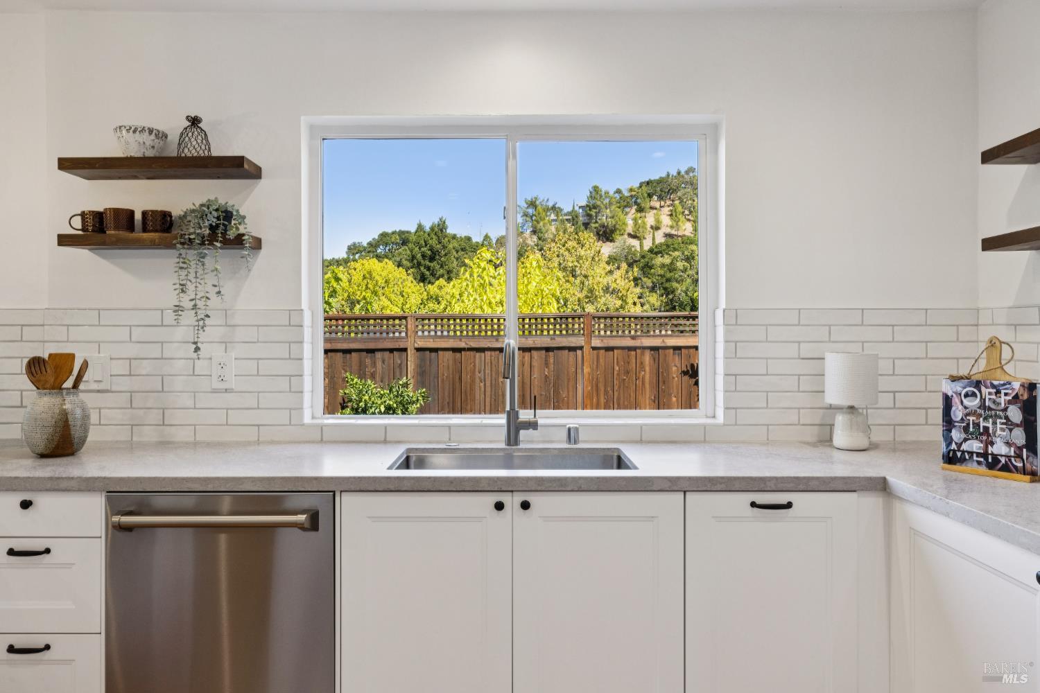 17 Carnoustie Drive Novato CA 94949