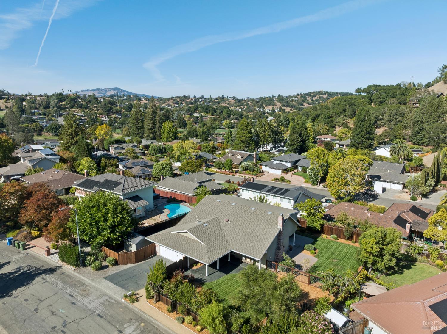 17 Carnoustie Drive Novato CA 94949