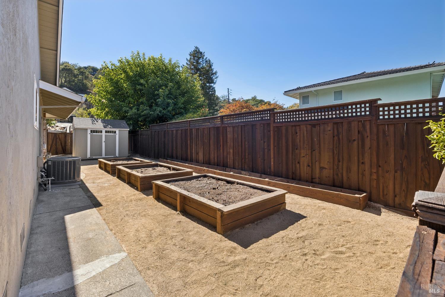17 Carnoustie Drive Novato CA 94949