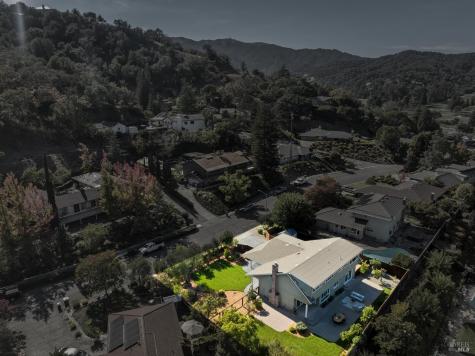 17 Carnoustie Drive Novato CA 94949