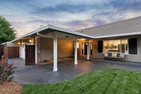 17 Carnoustie Drive Novato CA 94949