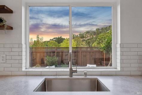 17 Carnoustie Drive Novato CA 94949