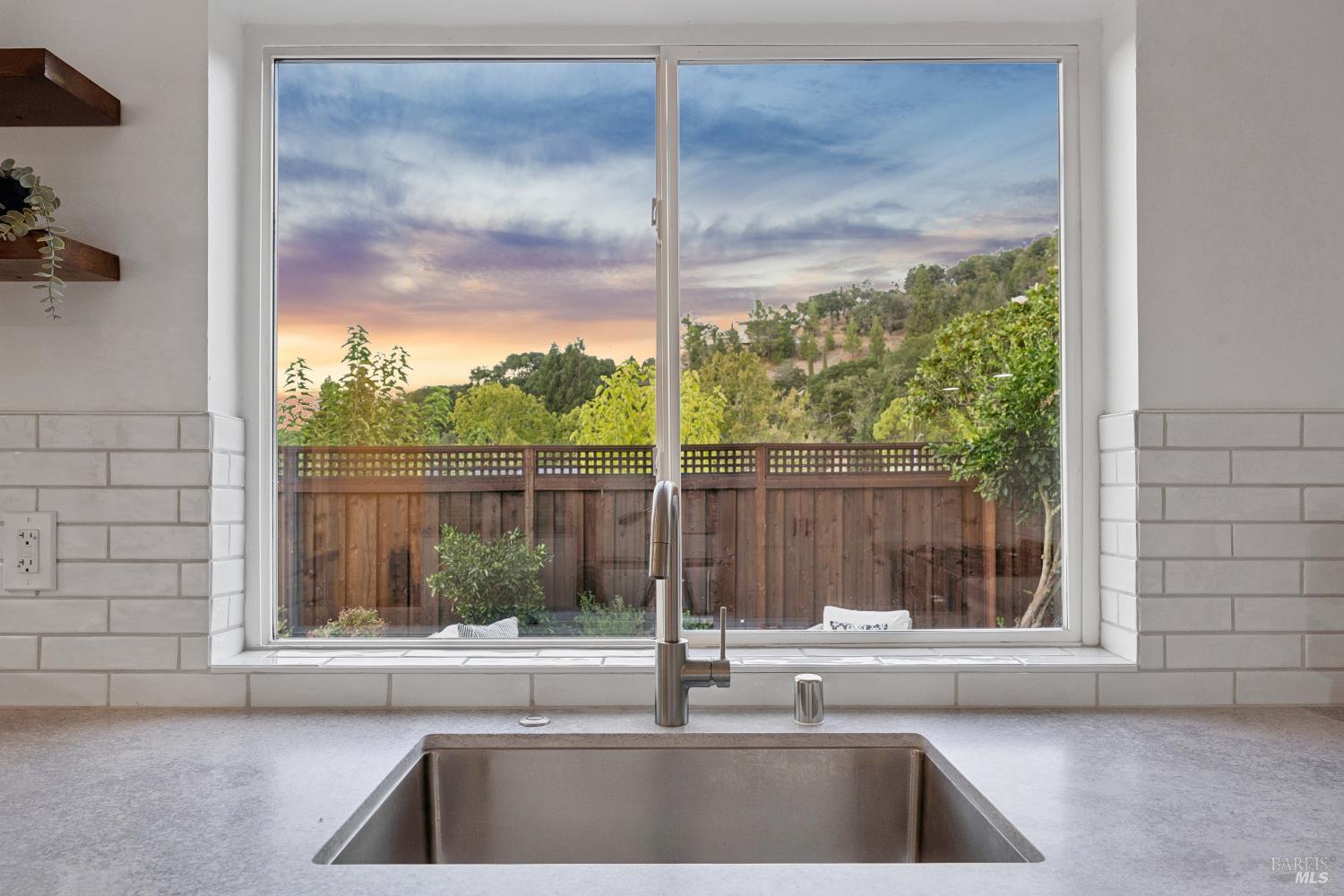 17 Carnoustie Drive Novato CA 94949