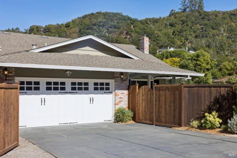17 Carnoustie Drive Novato CA 94949