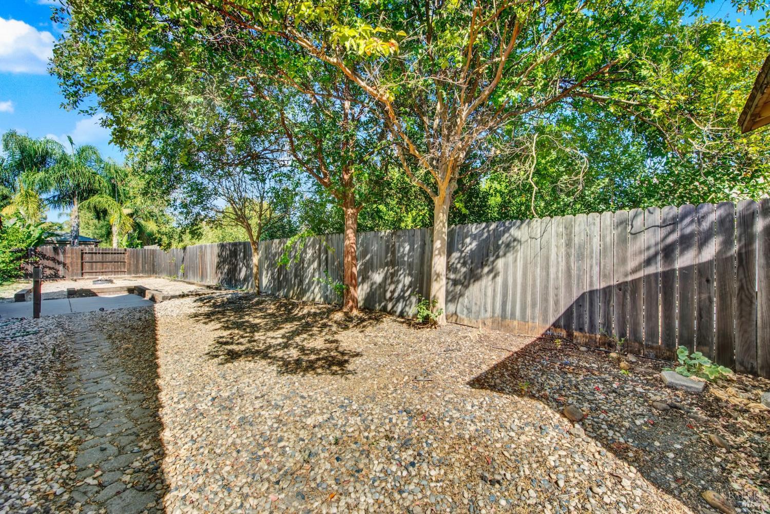 1460 Austin Drive Dixon CA 95620