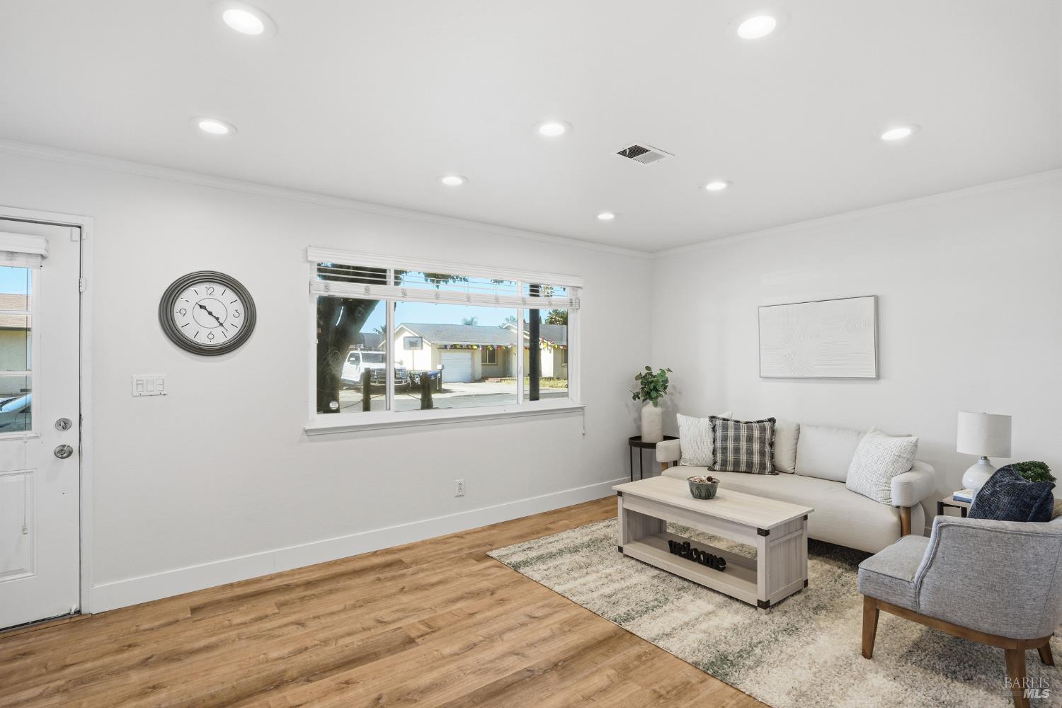 220 Long Street Suisun City CA 94585