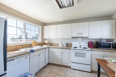 815 Butler Avenue Santa Rosa CA 95407