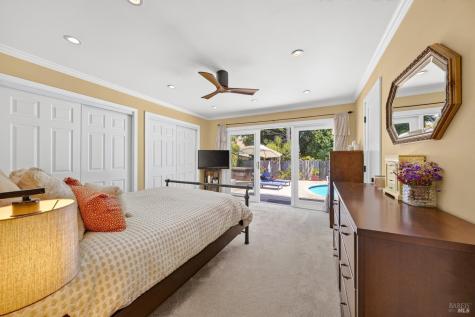 18 Devonshire Drive Novato CA 94947
