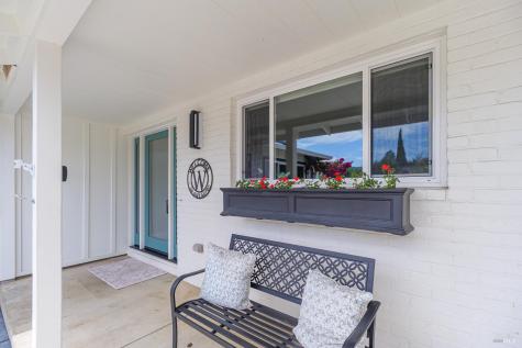 18 Devonshire Drive Novato CA 94947