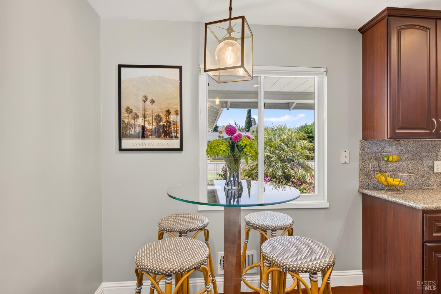 18 Devonshire Drive Novato CA 94947