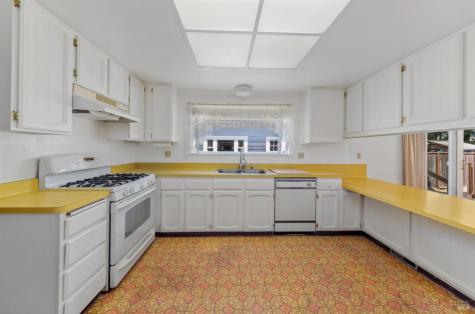 32 Roosevelt Avenue San Rafael CA 94903