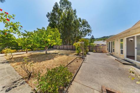 32 Roosevelt Avenue San Rafael CA 94903