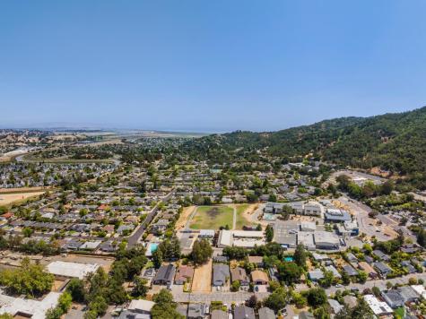 32 Roosevelt Avenue San Rafael CA 94903