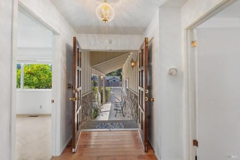 32 Roosevelt Avenue San Rafael CA 94903
