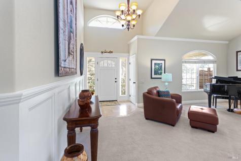 230 Clear Ridge Drive Healdsburg CA 95448