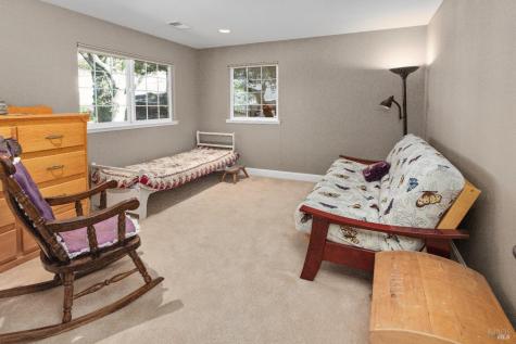 230 Clear Ridge Drive Healdsburg CA 95448